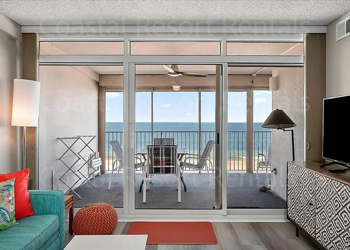 Holiday home English Towers- 2 Bedroom Condo With Direct Ocean Views! *